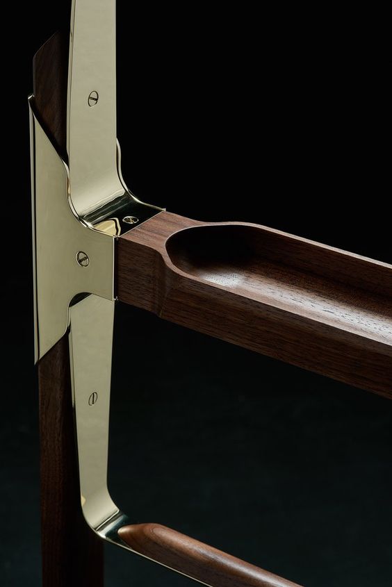 The Permanent Style Valet Stand
