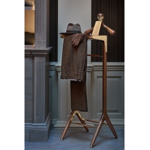 The Classical Valet Stand
